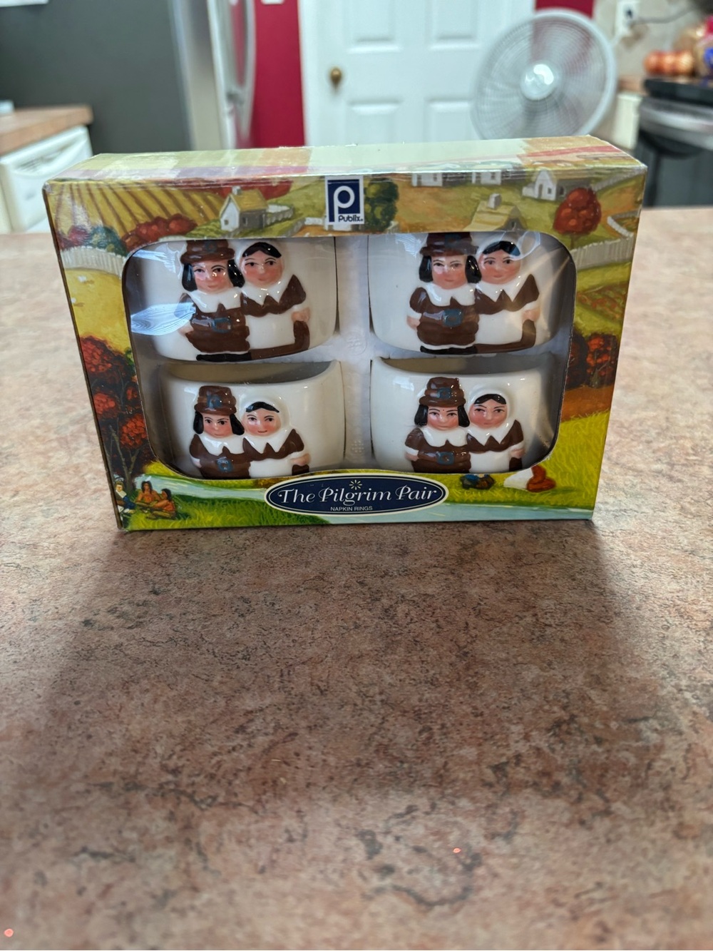 Pilgrim Pair Ceramic Napkin Rings - Brown & White